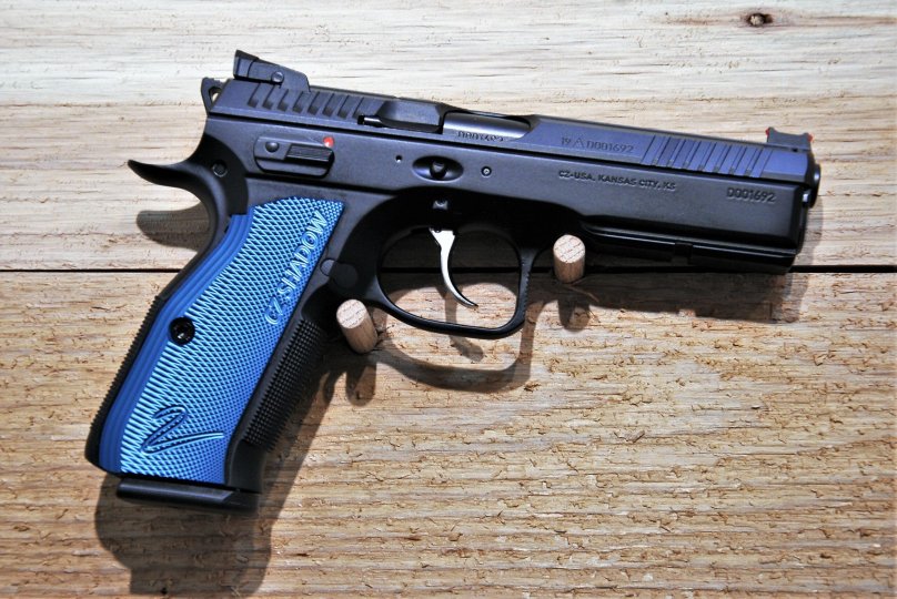 Пистолет cz Shadow 2