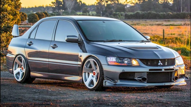 Mitsubishi EVO 9