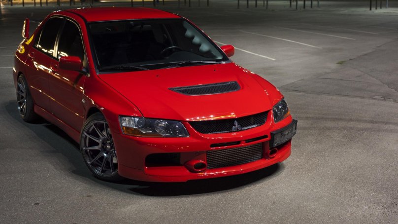 Митсубиси Лансер Эволюшн