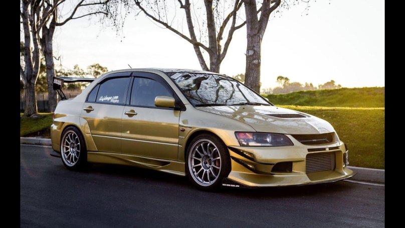 Митсубиси Лансер 9