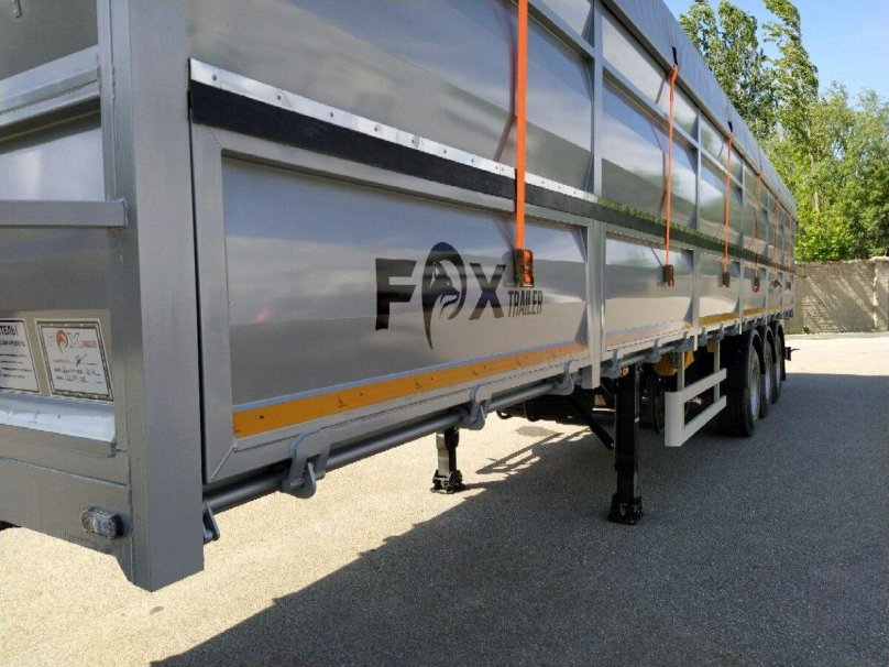 Fox Trailer полуприцеп