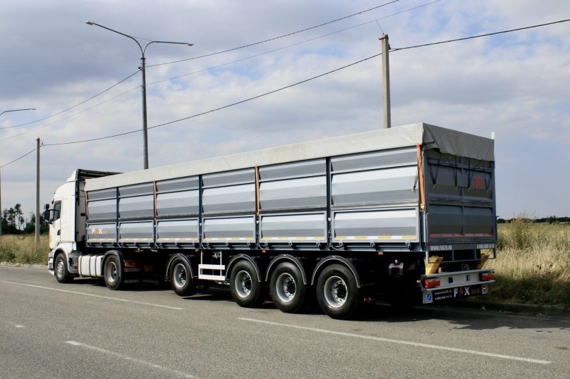 Фокс трейлер