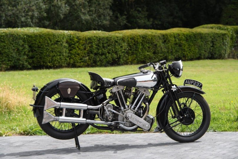 Brough Superior ss100
