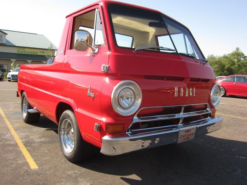 Dodge a100