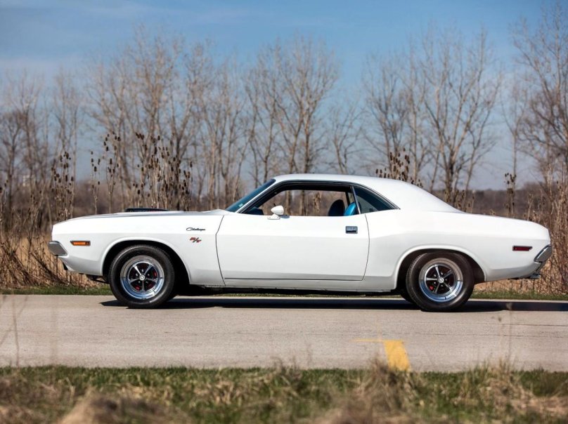 Dodge Challenger 1970 белый
