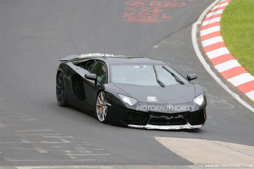 Lamborghini Aventador SVR