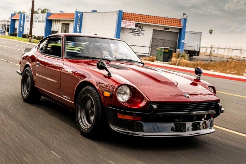 Датсун 280z