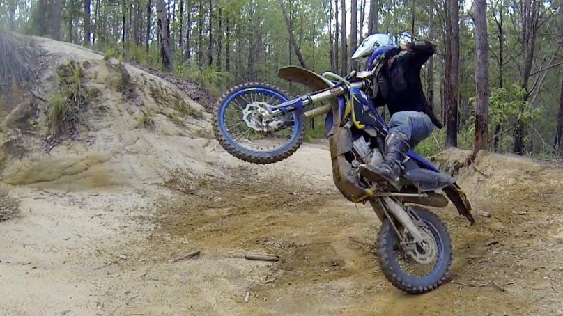 Эндуро зеленый