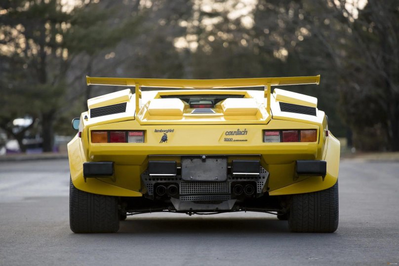 Lamborghini Countach lp5000