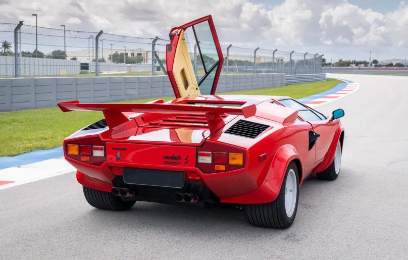 Lamborghini Countach 5000s