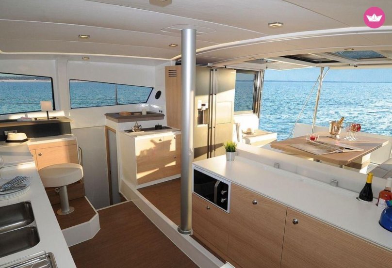 Катамаран Bali 4.8