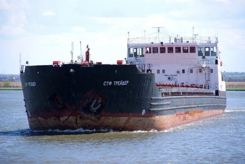 Сухогрузный теплоход Сибирский 2110