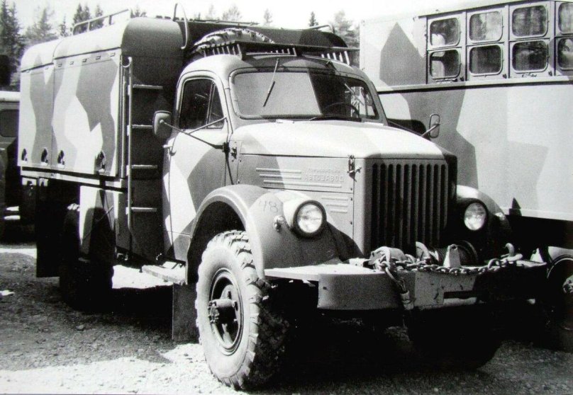 На шасси ГАЗ 63