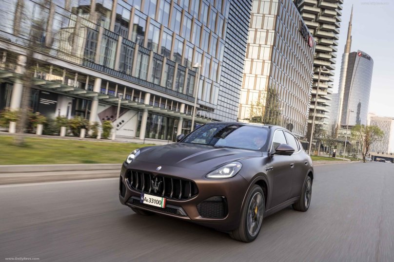 Мазератти из 1 +1