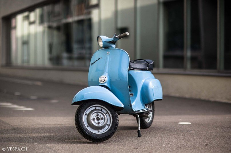 Мотороллер Vespa s50
