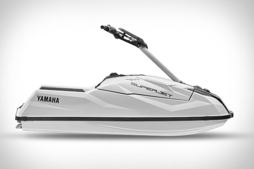 Yamaha Superjet 2021