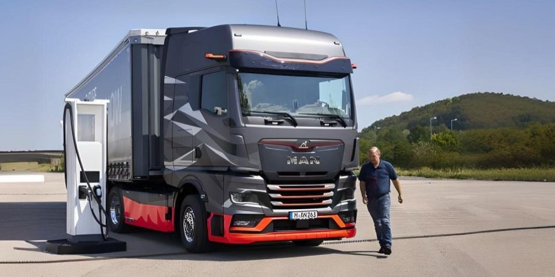 Man ETRUCK Trailer