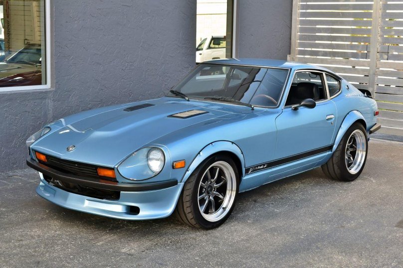 Datsun 280z Black
