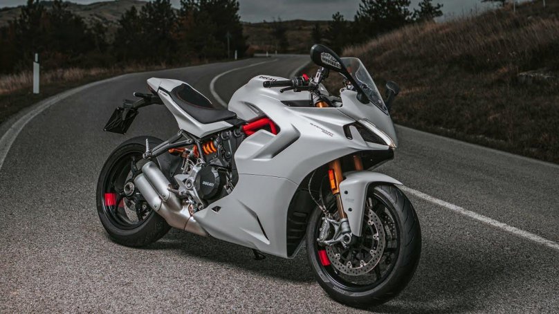 Ducati Supersport 950s