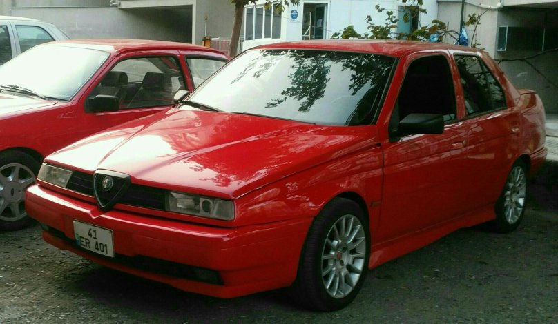 Alfa Romeo 155