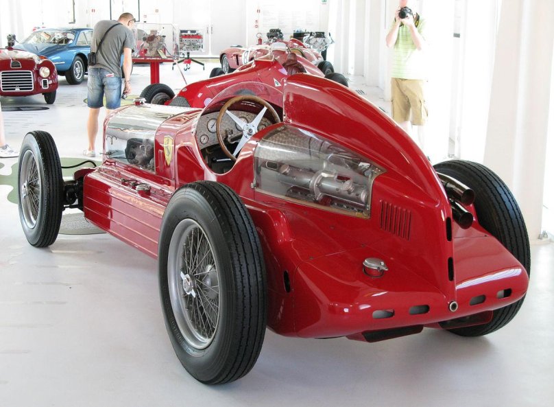 Alfa Romeo 16c Bimotore