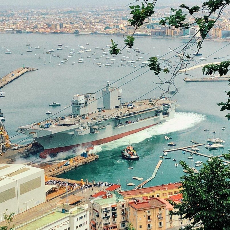 Универсальный десантный корабль Триест