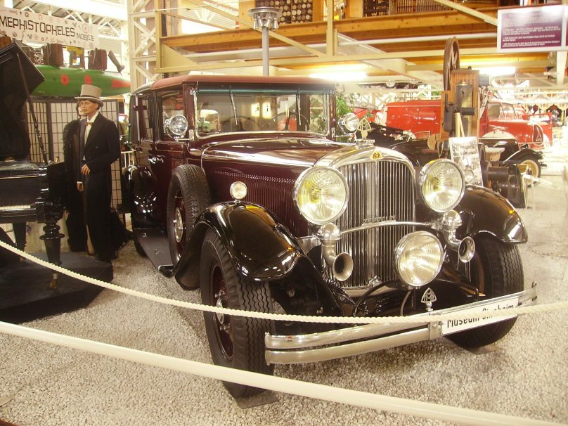 Майбах Zeppelin 1928