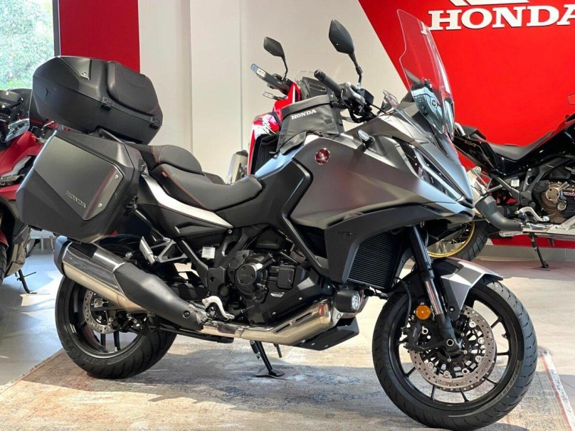 Honda nt1100