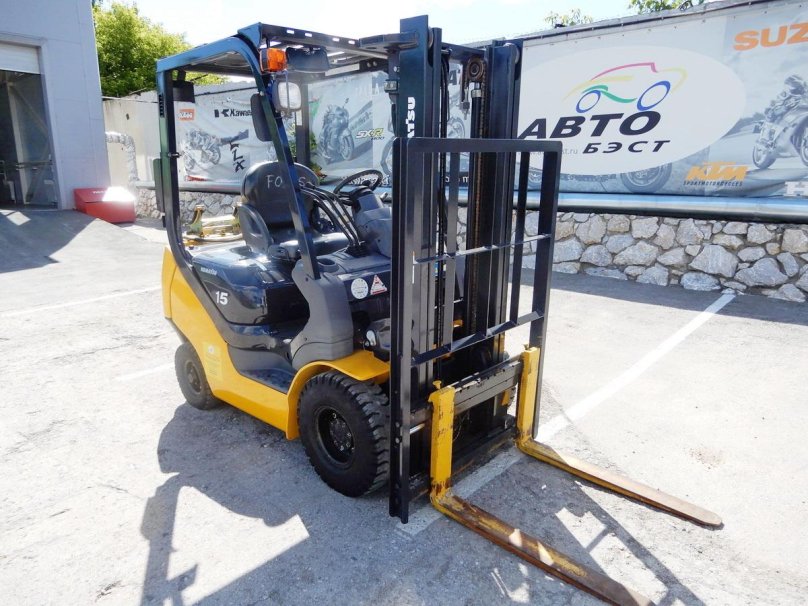 Погрузчик Коматсу 1.5 тонны