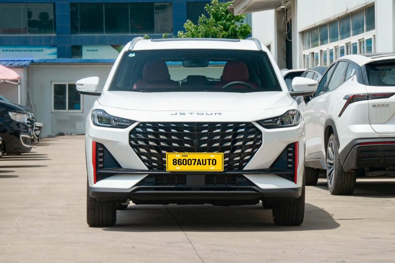 Jetour x70 White перед
