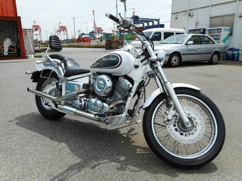 Ямаха XVS 400 Drag Star