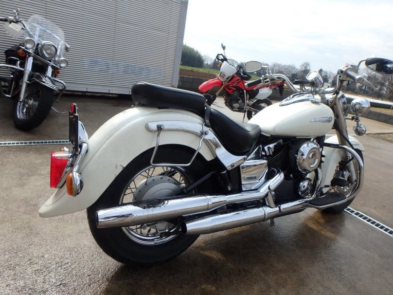 Yamaha Drag Star белый