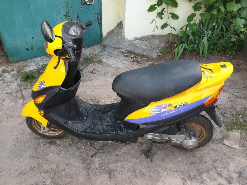 Купить запчасти на скутер Джой 50