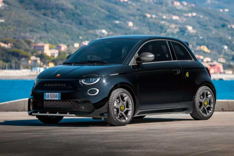 Fiat 500 Abarth 2023