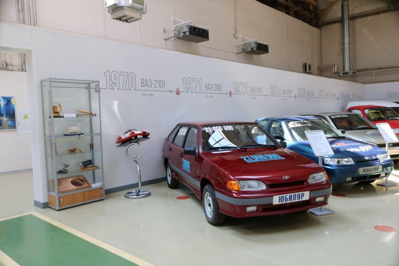 Музей АВТОВАЗА В Тольятти здание