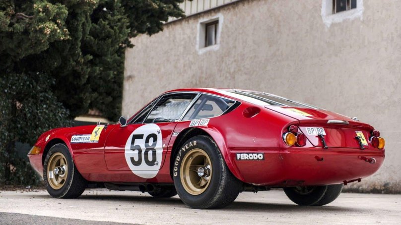 Ferrari 365 GTB/4 Daytona Competizione