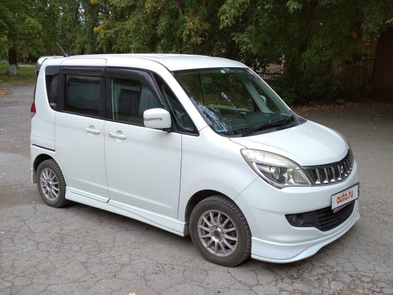 Мицубиси Делика д2 фото