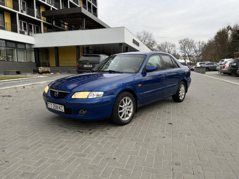 Мазда 626 2000г