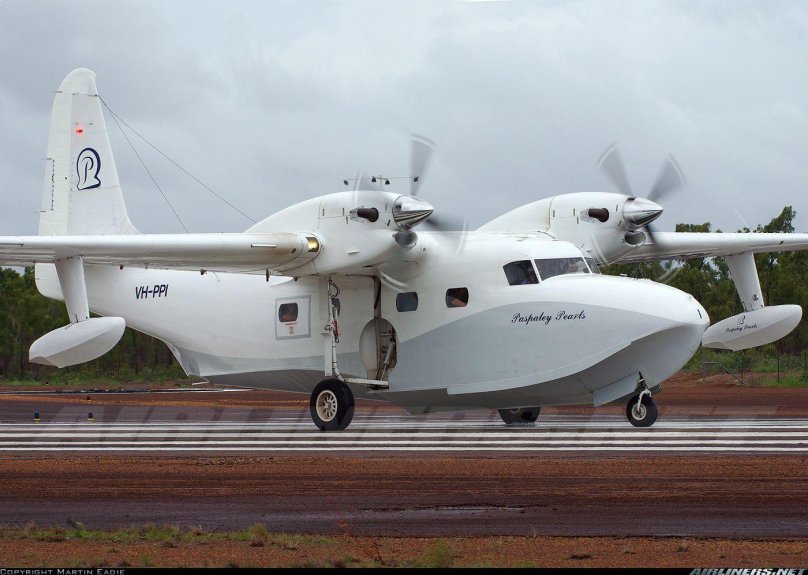 Grumman g-73 Mallard