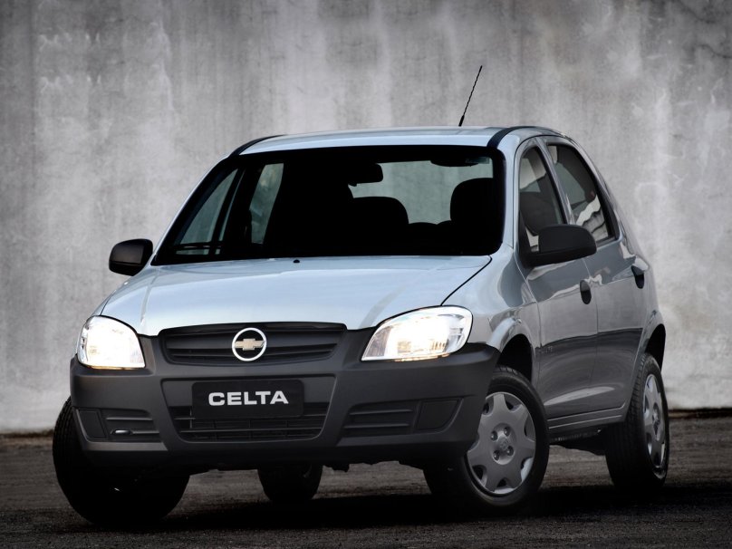 Celta автомобиль