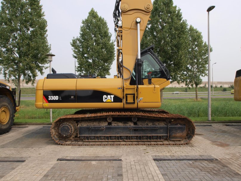 Caterpillar 330