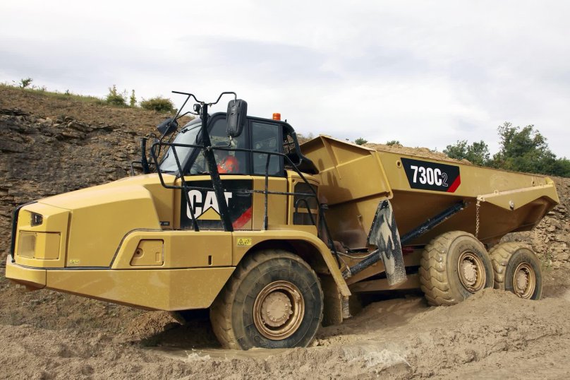 Caterpillar 730