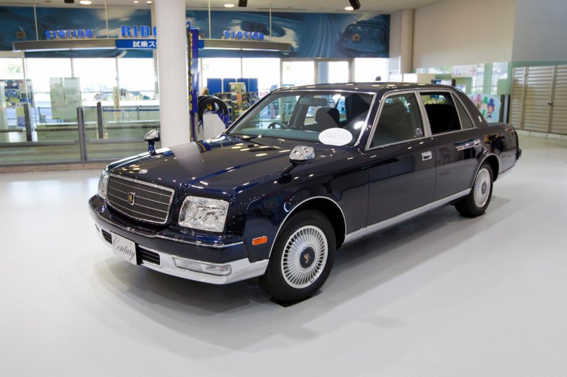 Toyota Century 2005