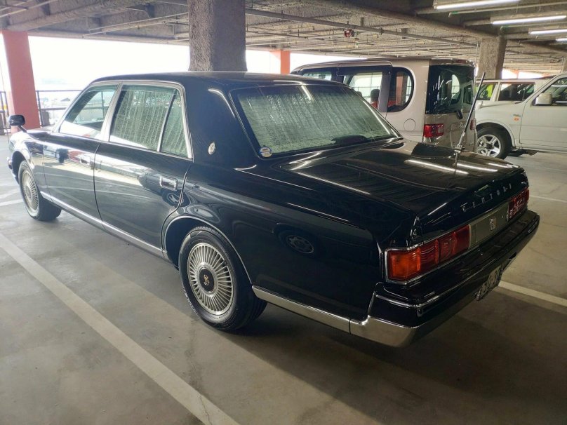 Toyota Century 1999