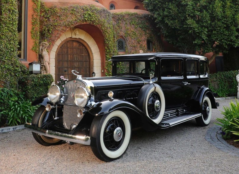 Cadillac v16 Imperial sedan
