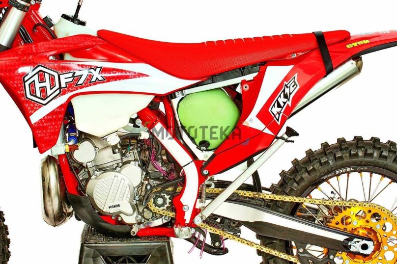 Мотоцикл кроссовый hasky f7 Racing (182mn 300cc)