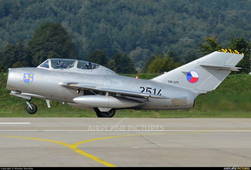 Миг-15 истребитель