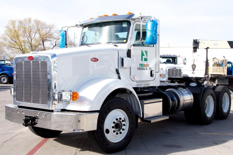 Петербилт 367