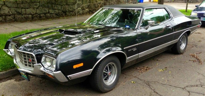 Ford Gran Torino Sport