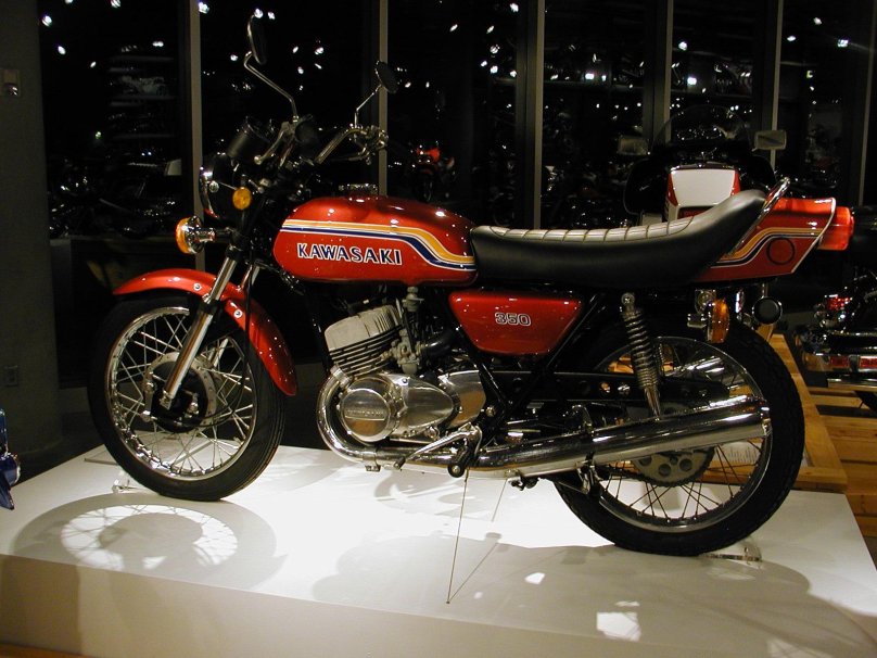 Kawasaki s2 350